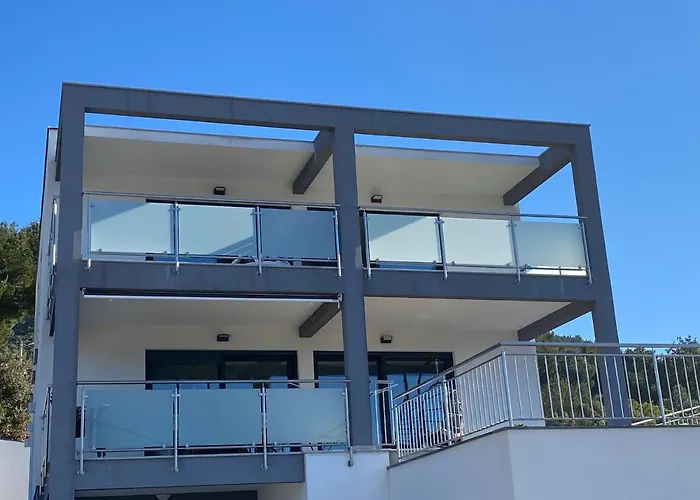 Sun&sea Apartment Komarna
