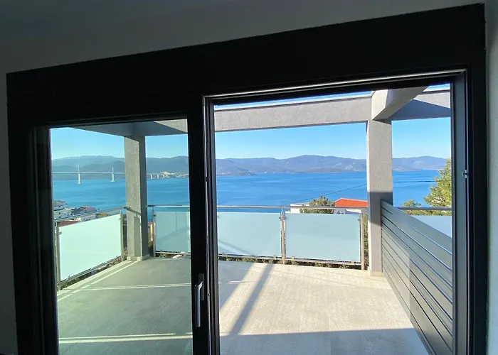 Sun&sea Apartment Komarna